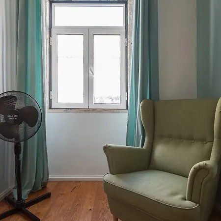 Chiado Bairro Alto, Bright And Newly Renovated 3 Bedroom Apartment, Historical Center Apartman *