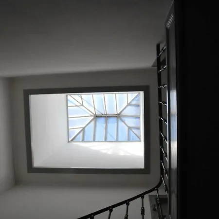 Appartamento Chiado Bairro Alto, Bright And Newly Renovated 3 Bedroom Apartment, Historical Center Lisbona